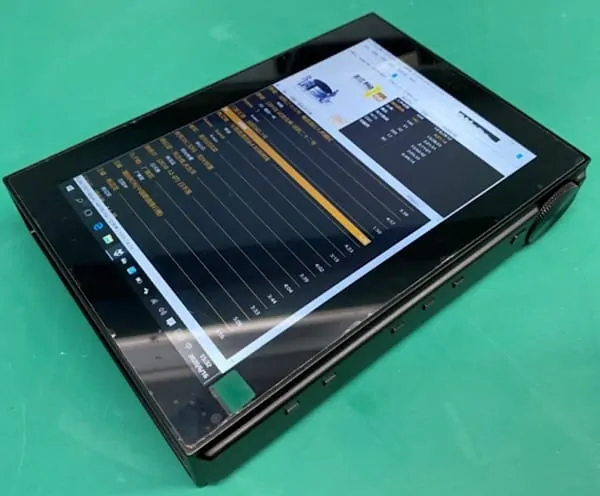 YinLvMei W1 World first Windows 10 hi-res audio portable player