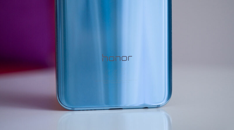 Honor reported bring back Google service to new future smartphone