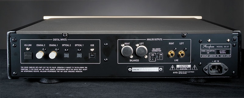 Review Accuphase DC-37 hi-res audio digital processor dac