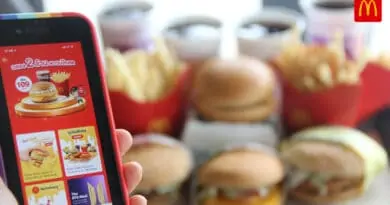 Celebration 2 million McDonald app downloaded
