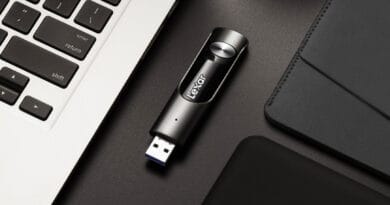 Lexar announces new LexarR JumpDriver P30 USB 3.2 Gen 1 flash drive
