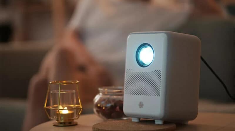 HP introduce CC200 new affordable portable projector