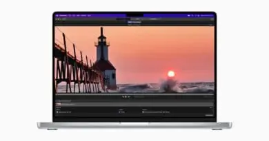 What components inside new MacBook Pro's notch