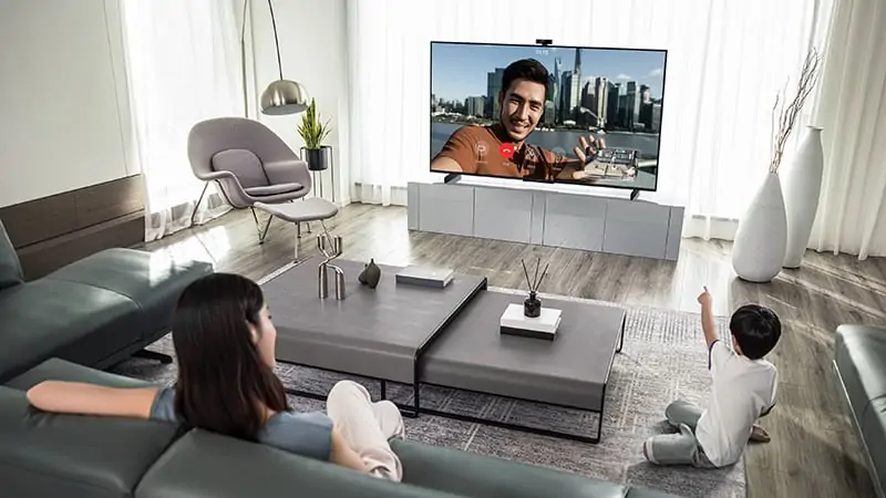 HUAWEI share entertain with Smart Vision S 4K TV 120fps