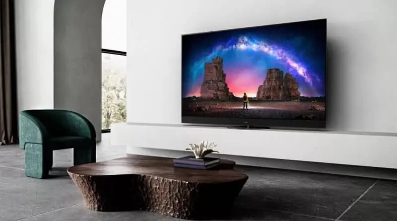 Panasonics flagship LZ2000 OLED TV brings brightness boost array speakers and new gaming features