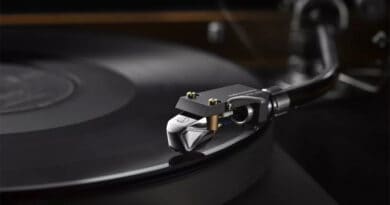 Audio-Technica introduce AT-ART20 Dual Moving Coil cartridge that can go to 50kHz