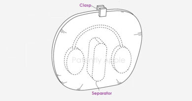 Apple may develop new usable smart case for new AirPods Max 2