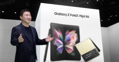Samsung and foldable phone