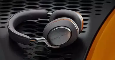 Bowers & Wilkins introduce B&W Px8 McLaren Edition headphones